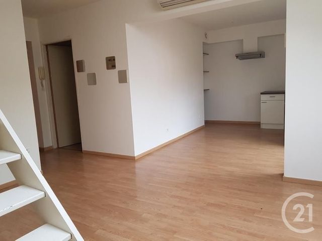 Appartement F2 à louer - 2 pièces - 37.61 m2 - VESOUL - 70 - FRANCHE-COMTE - Century 21 Gsm Immo